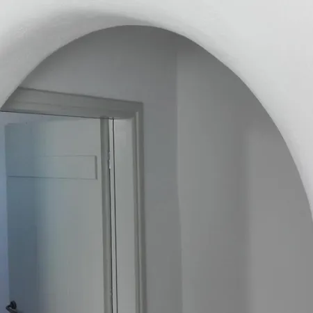 House Of Naxos